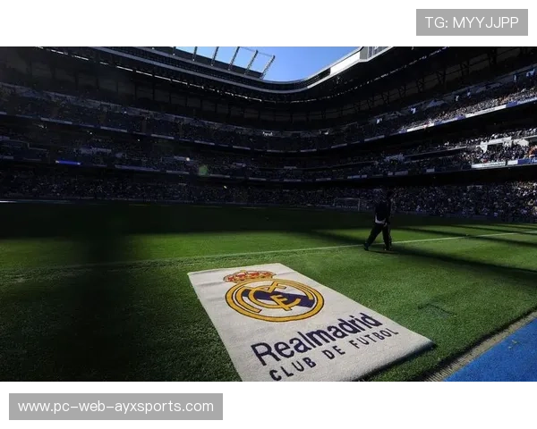 多特雷纳插上劲射皮球直挂死角：球场瞬间的传奇诞生